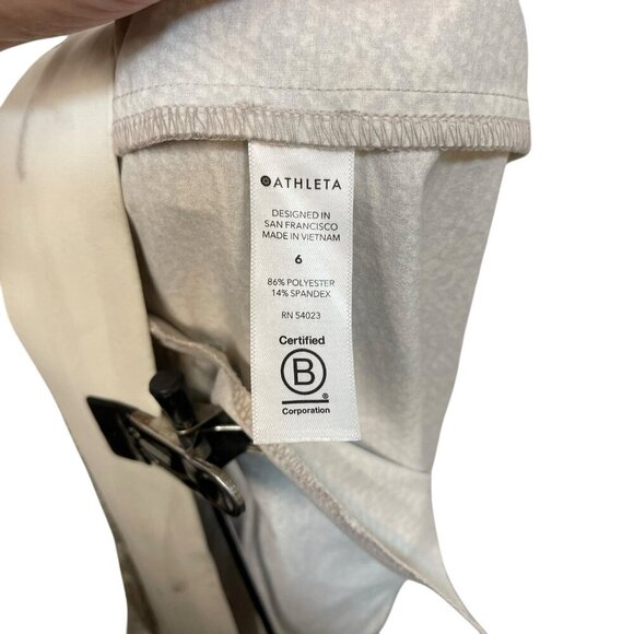 Athleta Venture Printed Pant Size 6 Cream/Gray Zipper Pocket Jogger Animal Print - Picture 5 of 9